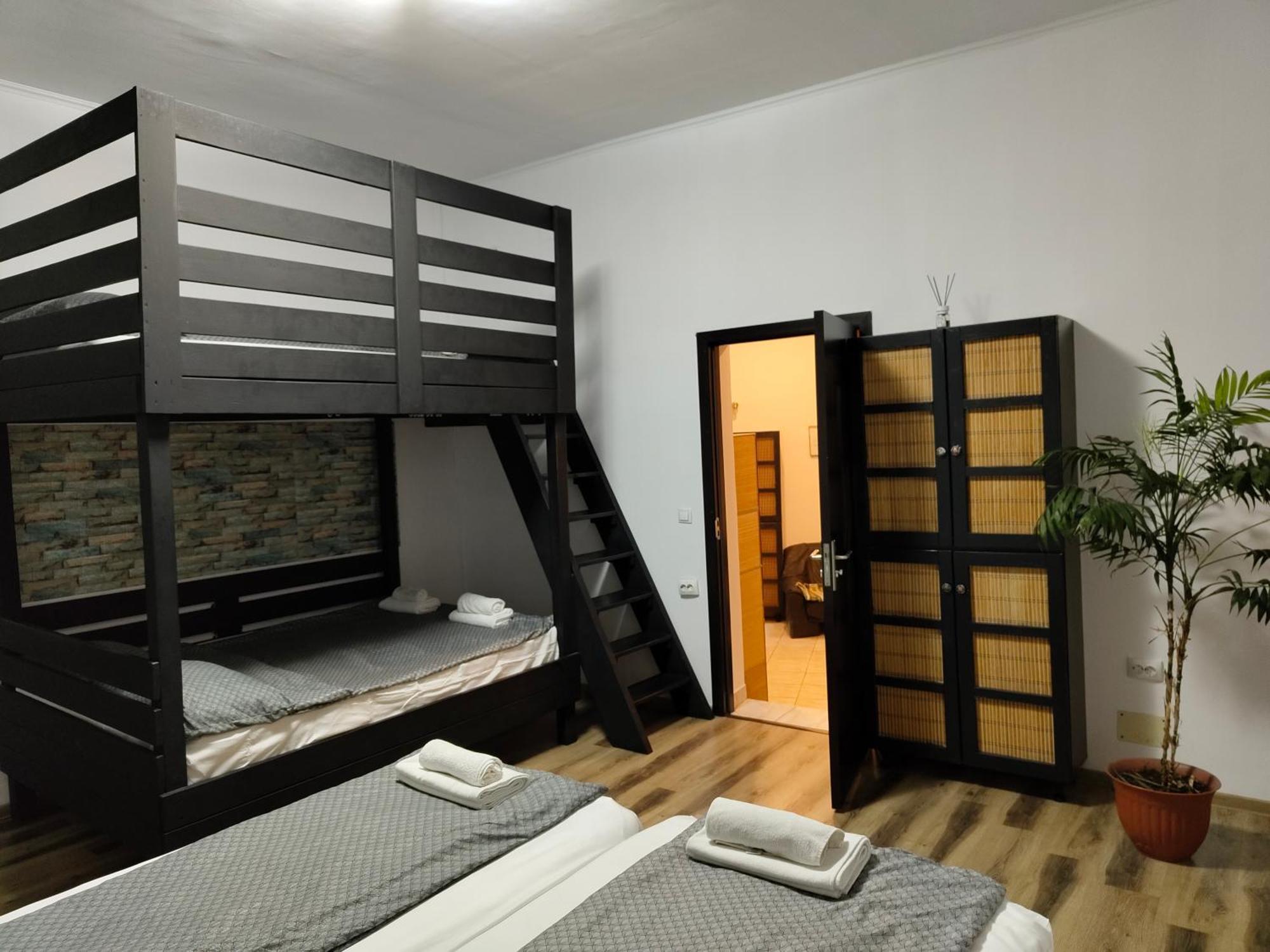 Apartament Corana Орадя Экстерьер фото